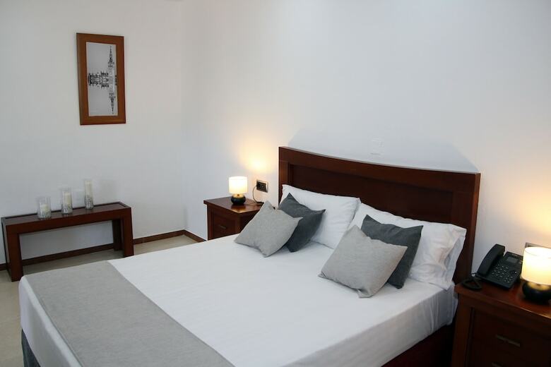 Hospedium Hotel Blu Torre de Sevilla