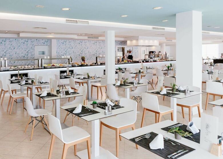 Hotel Marina Delfin Verde