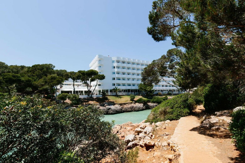 Hotel Aluasoul Mallorca Resort - Adults Only