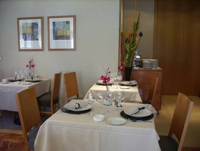 Hotel Silken Torre Garden