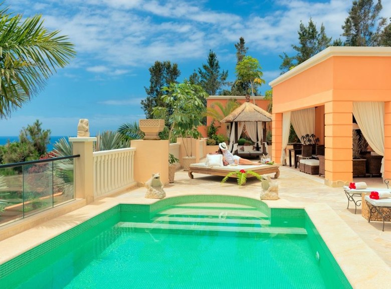 Hotel Royal Garden Villas & Spa