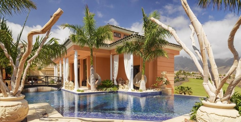 Hotel Royal Garden Villas & Spa