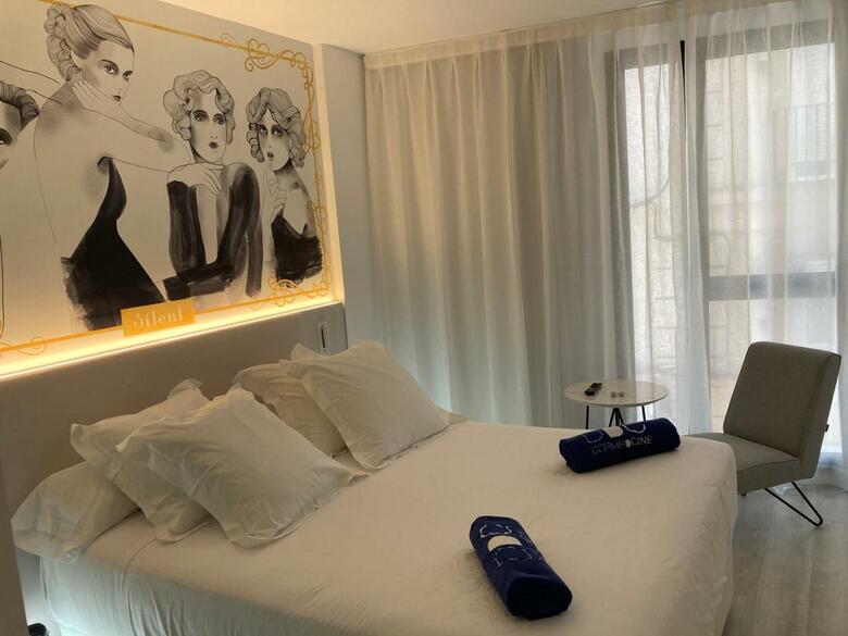 Hotel Dormirdcine Alicante