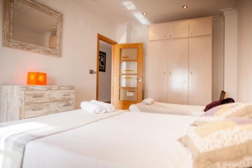 Villa Casa En La Playa De Valencia Con Piscina Propia
