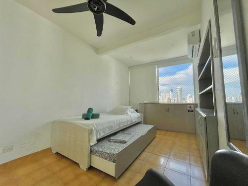 Apartamento C�modo Apto Con Vista Al Mar