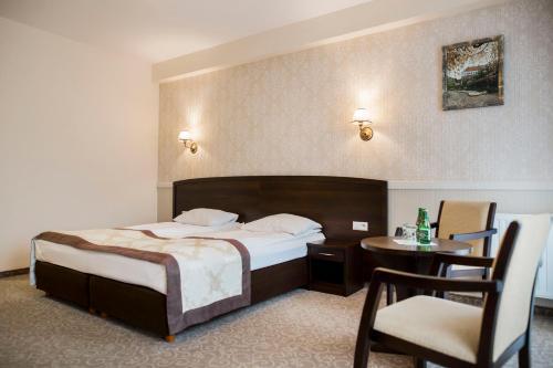 Hotel Dw�r Dwikozy