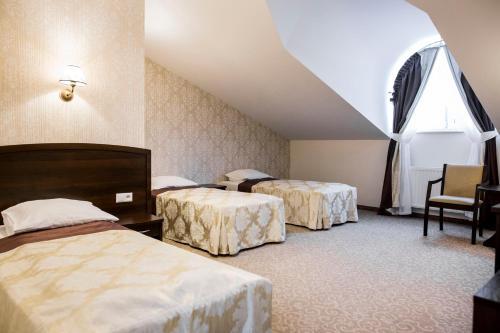 Hotel Dw�r Dwikozy