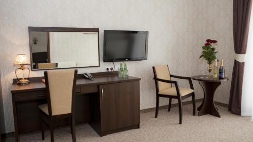 Hotel Dw�r Dwikozy