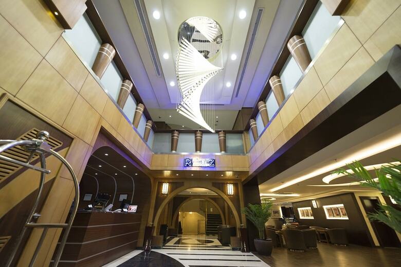 Renz Hotel Apartments