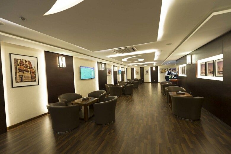 Renz Hotel Apartments