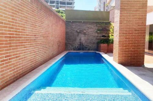 Apartamento Cozy Duplex With Balcony, Pool And Great Location