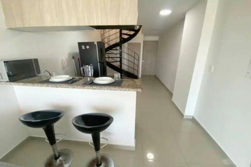 Apartamento Cozy Duplex With Balcony, Pool And Great Location