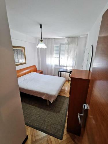 Apartamento Piso Calle Barcelona Plaza De Independencia