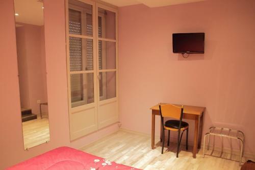 Hotel H�tel Restaurant Pourcheresse