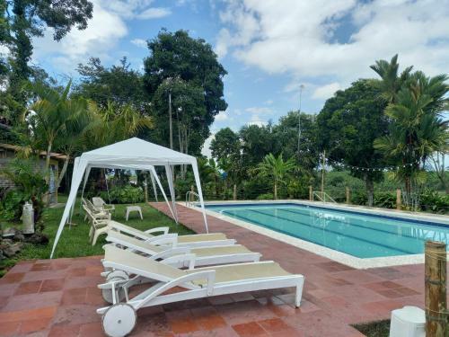 Hotel Alojamiento Rural La Pradera
