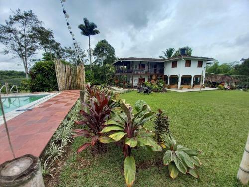 Hotel Alojamiento Rural La Pradera