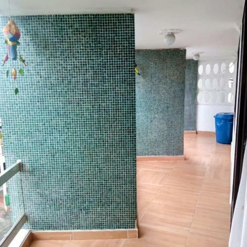 Estupendo Apartamento Familiar En Edificio Los Balcones