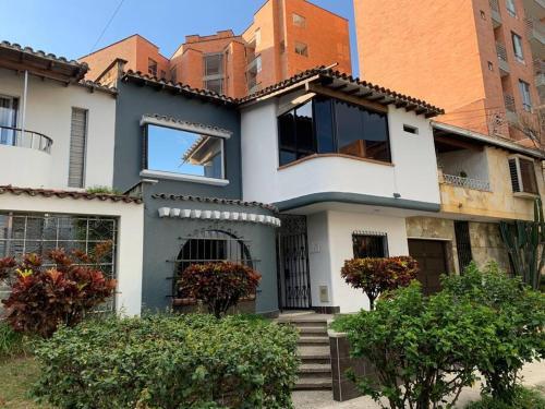 Apartamento Nuevo Loft En Laureles Con A/c