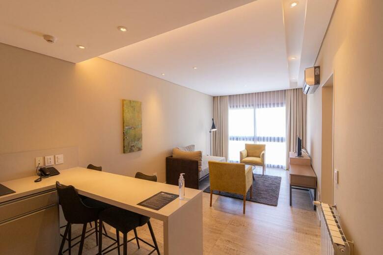 Hotel Treinta-seis