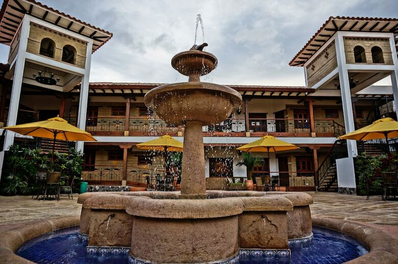 Hotel Campanario De La Villa