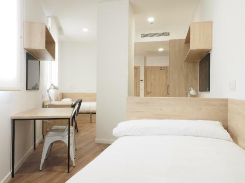 Albergue Micampus San Mam�s Students Residence