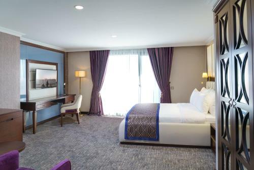 Hotel Ramada Plaza By Wyndham Silivri