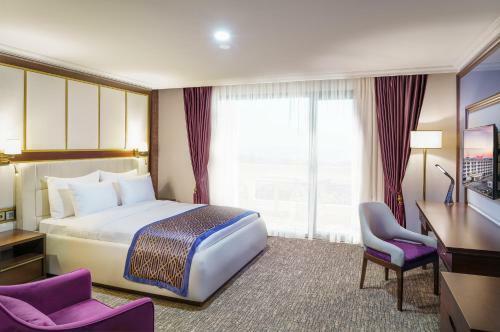Hotel Ramada Plaza By Wyndham Silivri