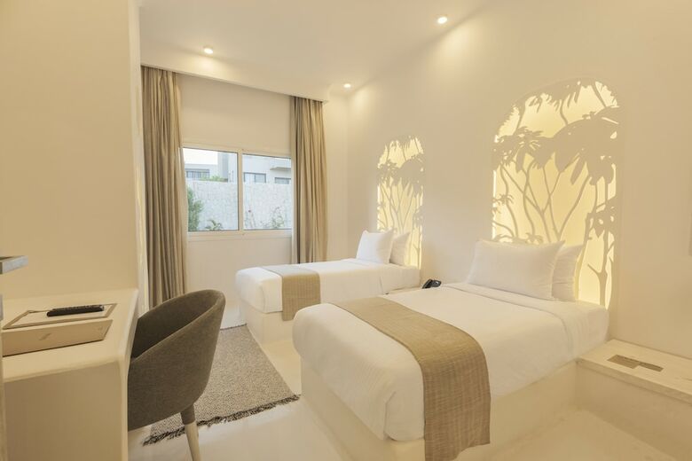 Hotel Tanoak Resort