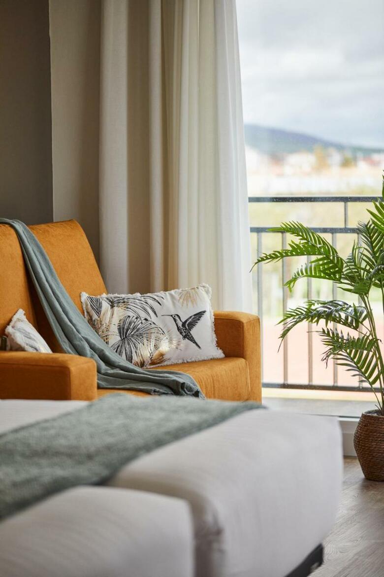 Apartamentos Silken Fontibre Iberia & Spa