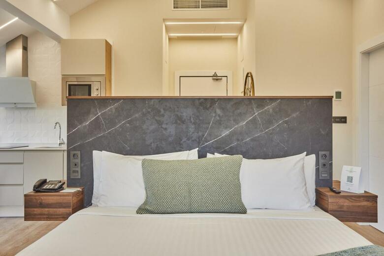 Apartamentos Silken Fontibre Iberia & Spa