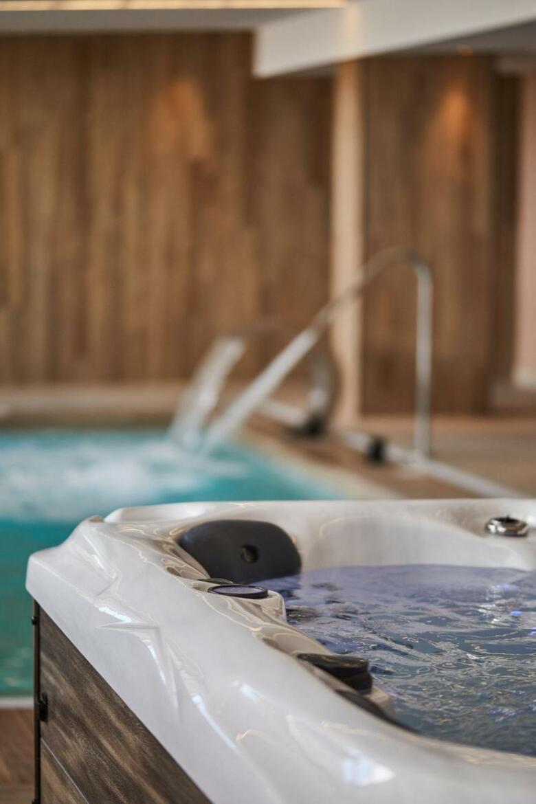 Apartamentos Silken Fontibre Iberia & Spa