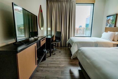 Hotel Hampton By Hilton Santiago Las Condes