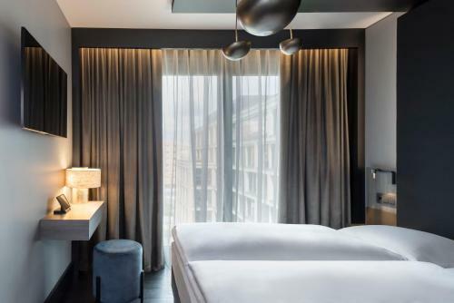 Hotel Amano East Side