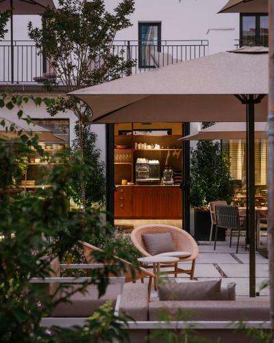 Hotel Rhin Garden
