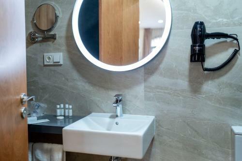 Apartamento Torreluz Suites