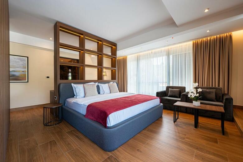 Hotel De'andros Virpazar