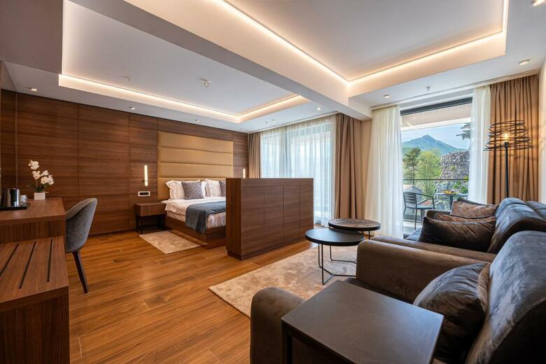 Hotel De'andros Virpazar