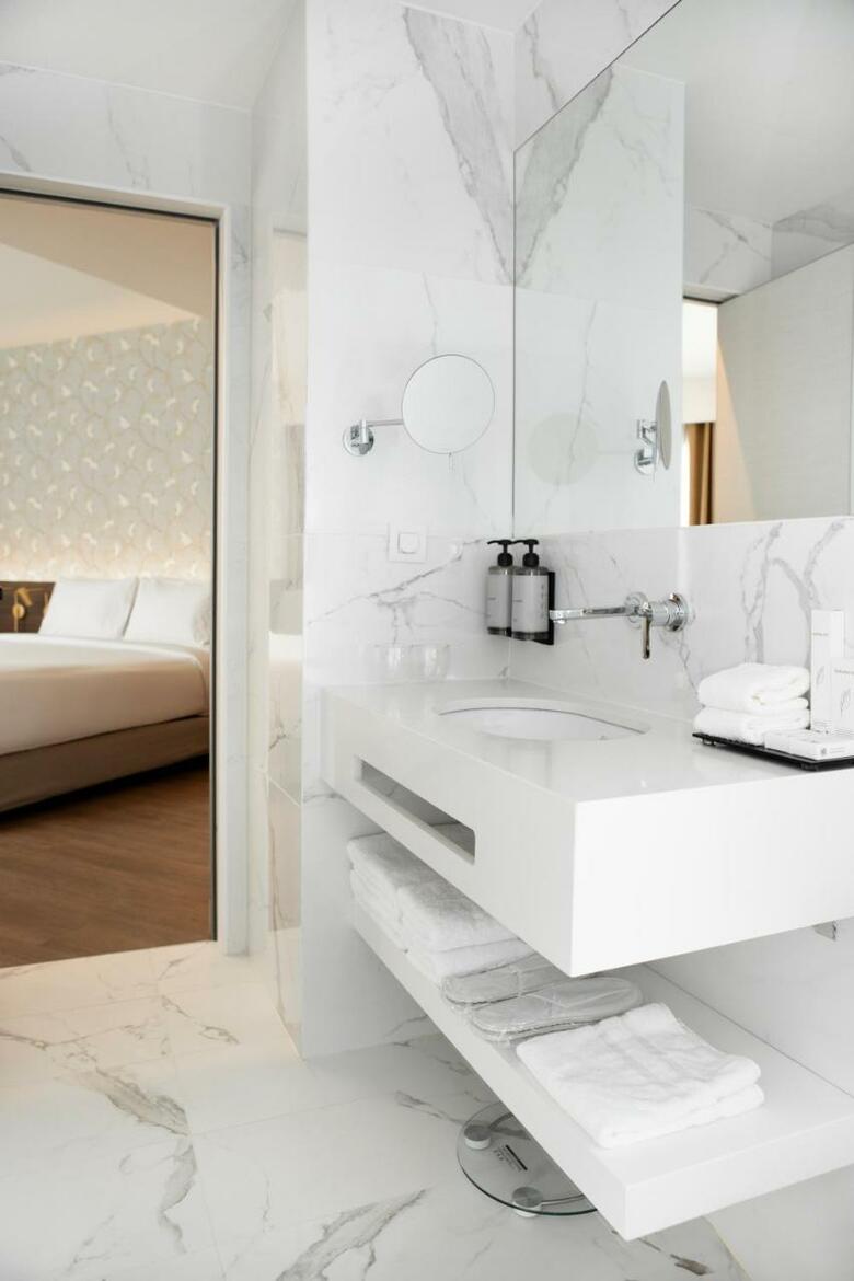 Luwian Athens Boutique Hotel