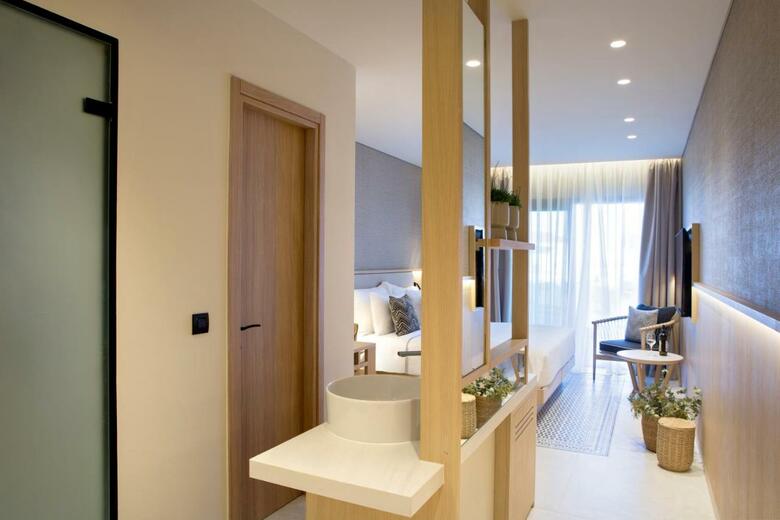 Cora Hotel & Spa