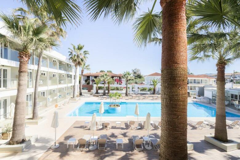 Hotel Cameo Beach Resort