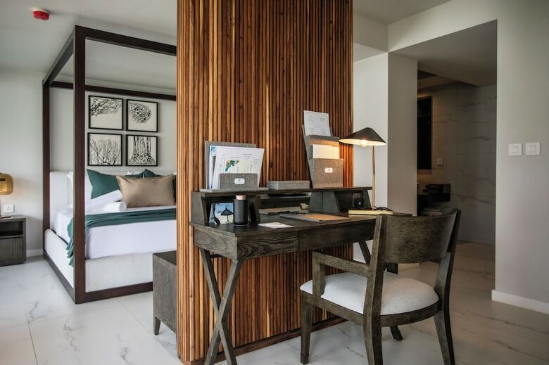 Sea Diamond Boutique Hotel & Spa
