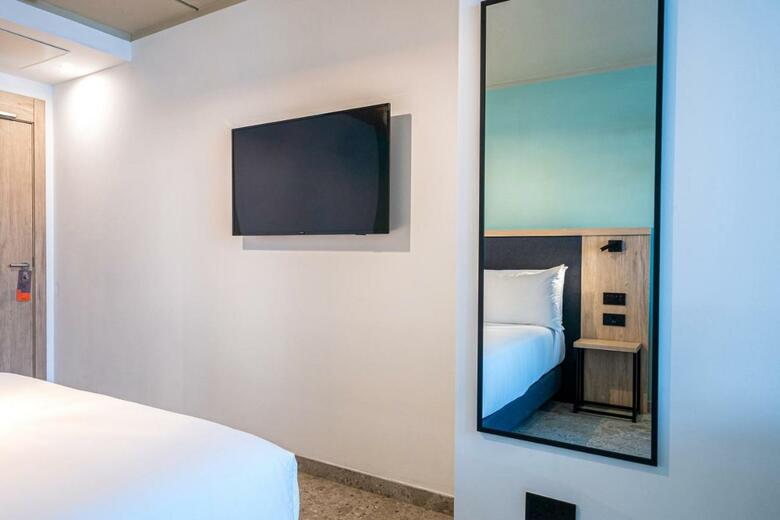 Hotel Scirocco St Julian's, Affiliated By Melia