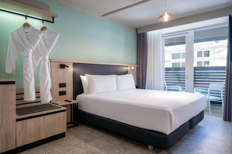 Hotel Scirocco St Julian's, Affiliated By Melia