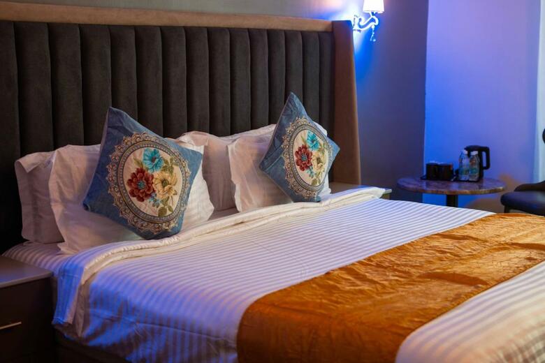 Canary Hotel & Spa