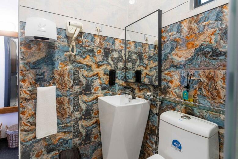 Canary Hotel & Spa