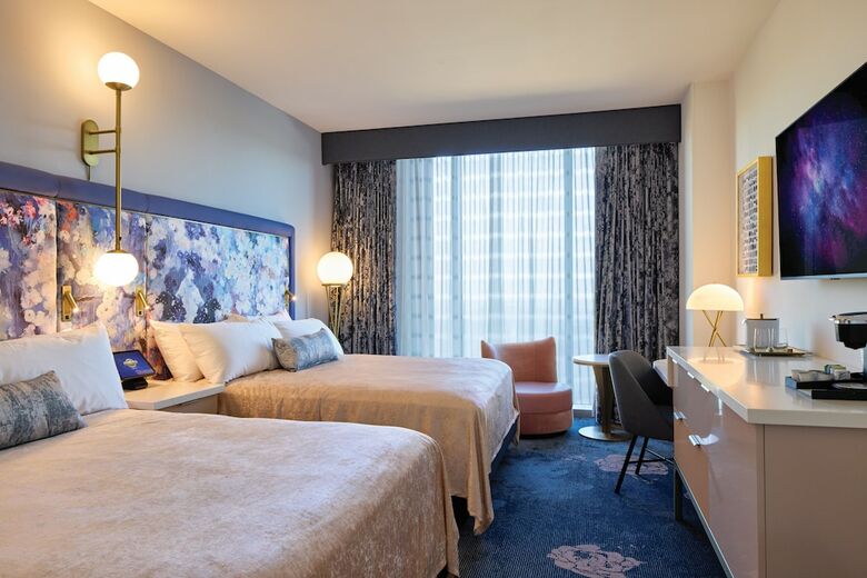 Universal Helios Grand Hotel, A Loews Hotel