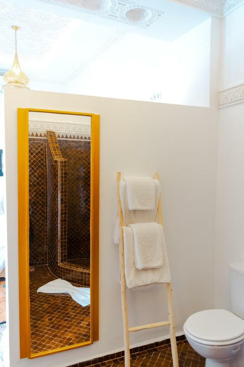 Boutique Hotel La Maison Darts Et Medicine