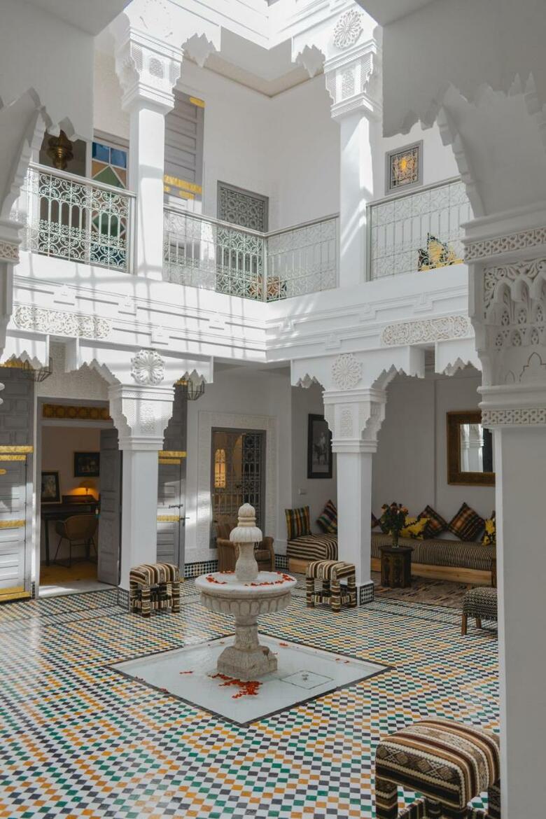 Boutique Hotel La Maison Darts Et Medicine