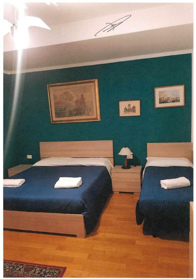 Hostal Baraka Guest House Venice