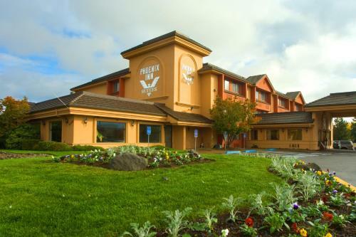 Hotel Phoenix Inn Suites Salem